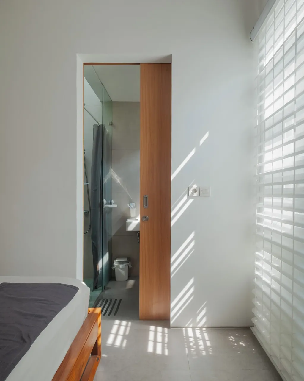 Light and privacy — Jangkrik